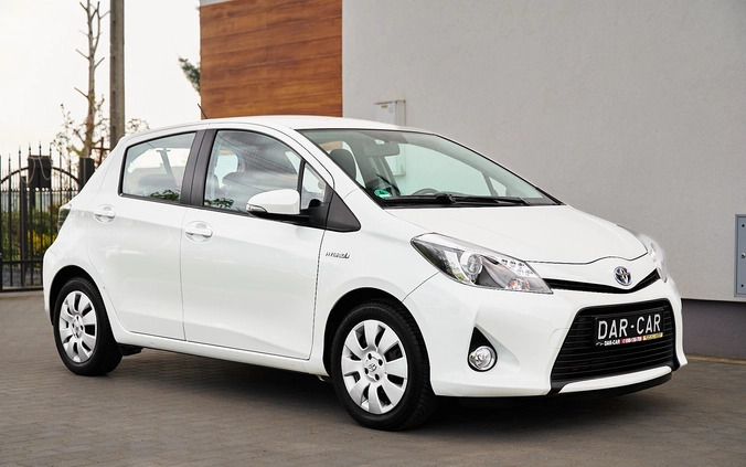 Toyota Yaris cena 41900 przebieg: 83985, rok produkcji 2012 z Ostróda małe 781
